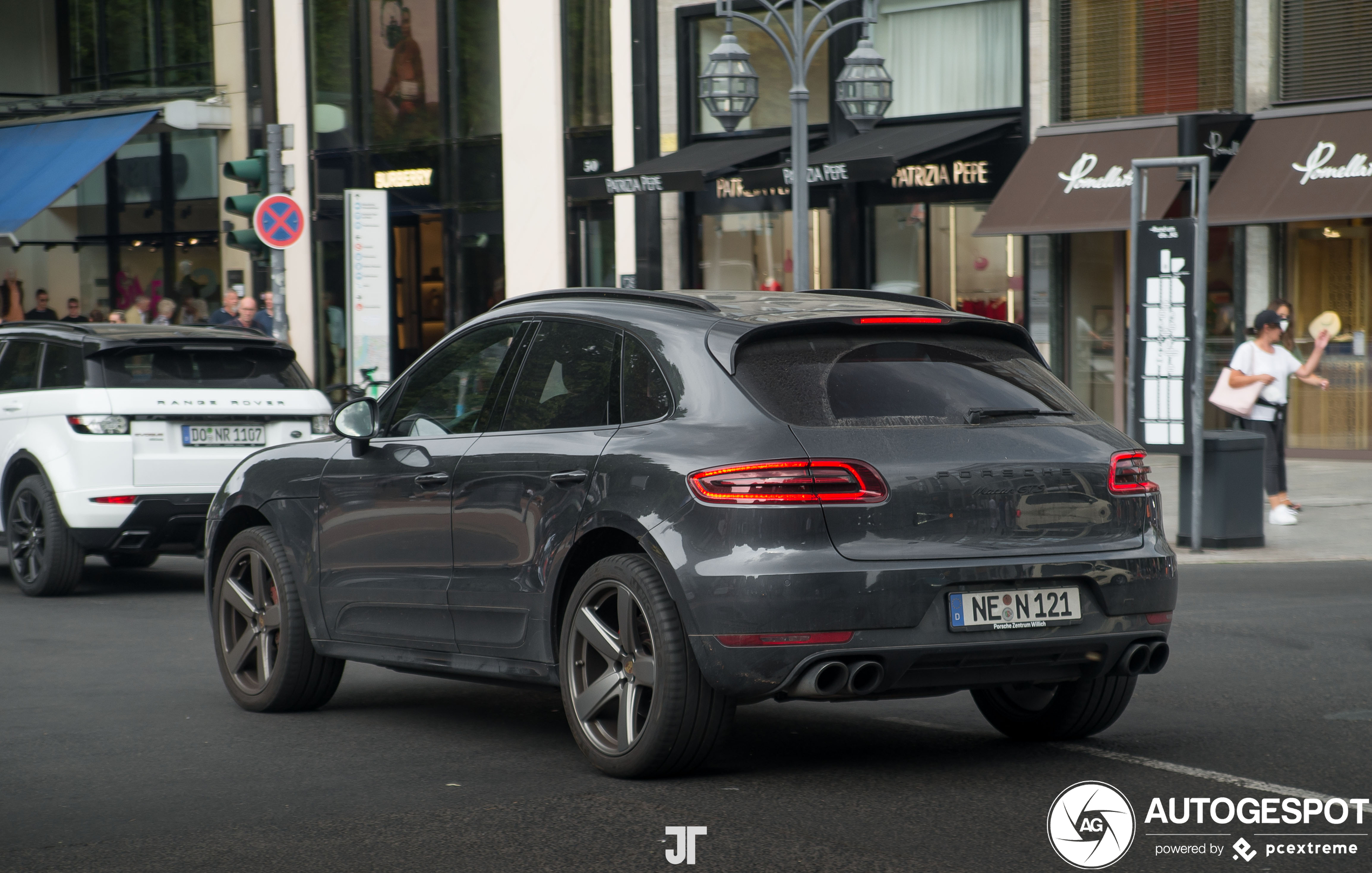 Porsche 95B Macan GTS