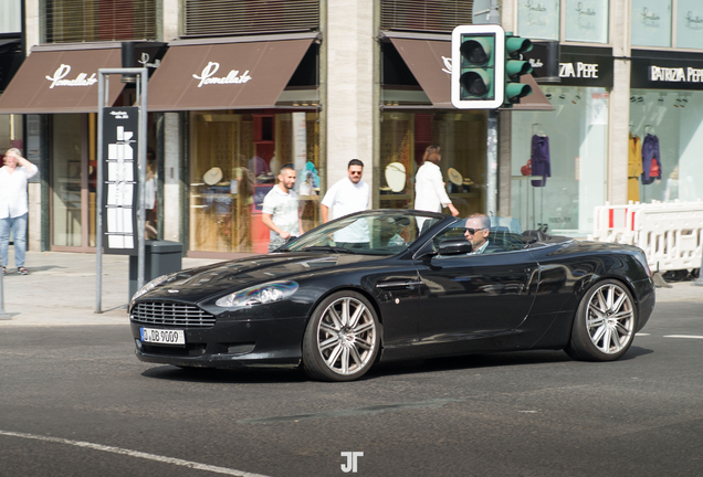 Aston Martin DB9 Volante