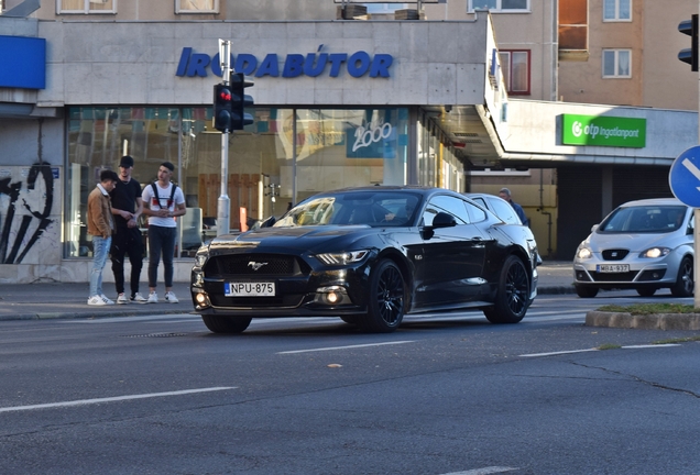 Ford Mustang GT 2015