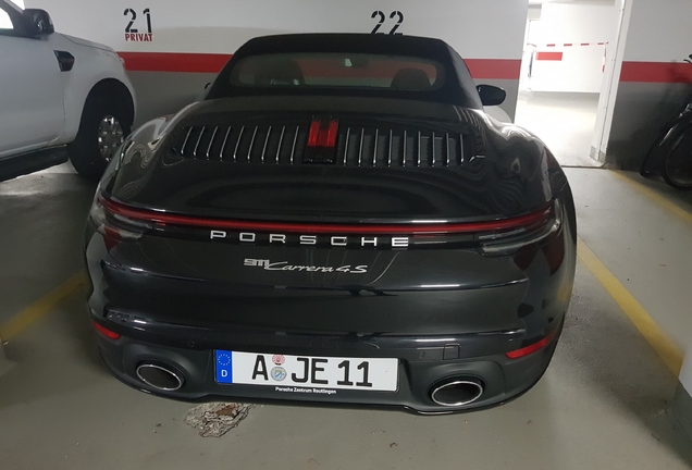 Porsche 992 Carrera 4S Cabriolet