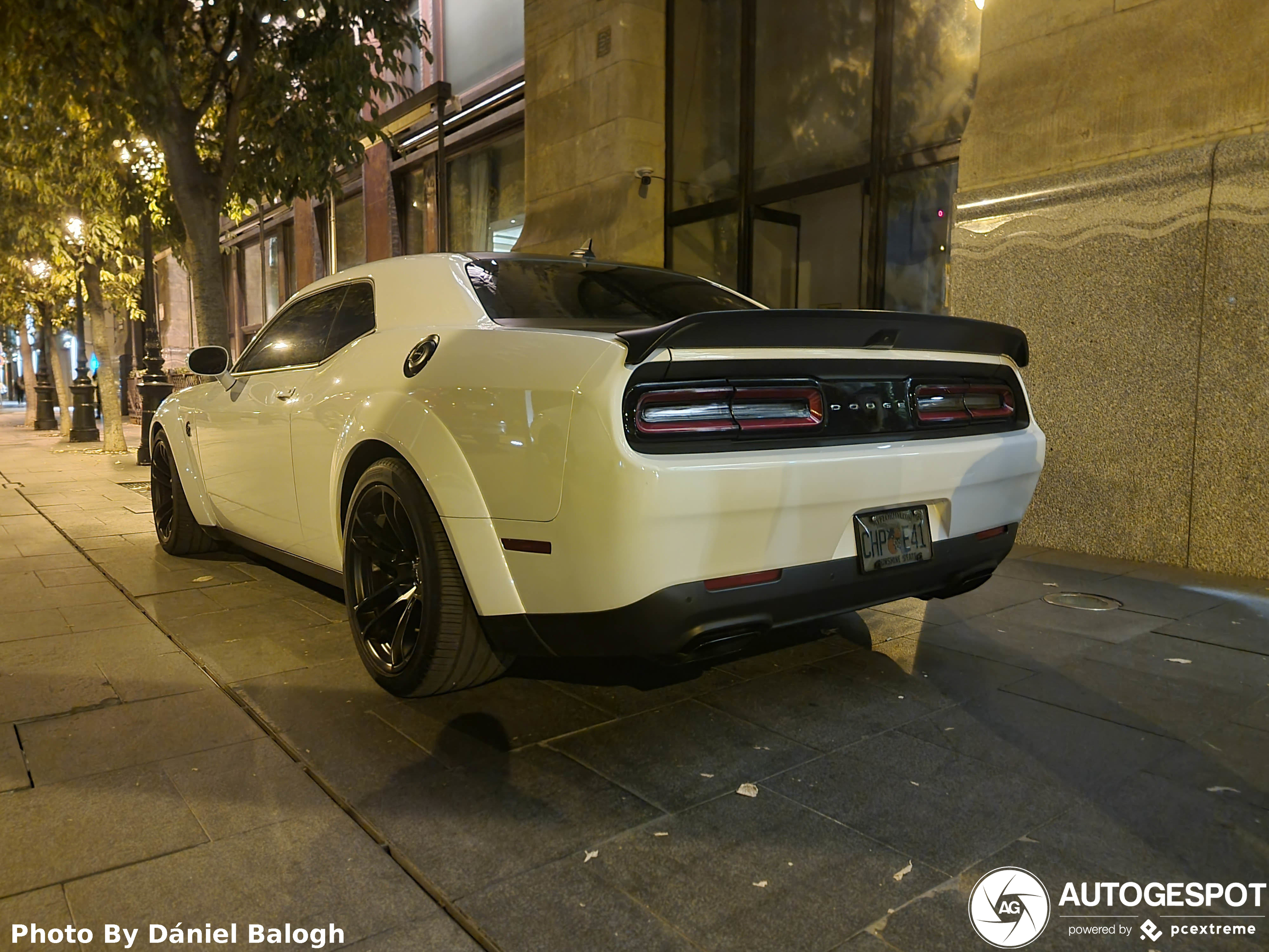 Dodge Challenger SRT Hellcat Widebody