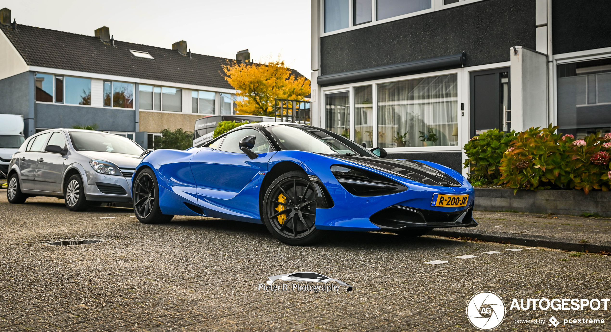 Nederland heeft weer een McLaren 720S erbij