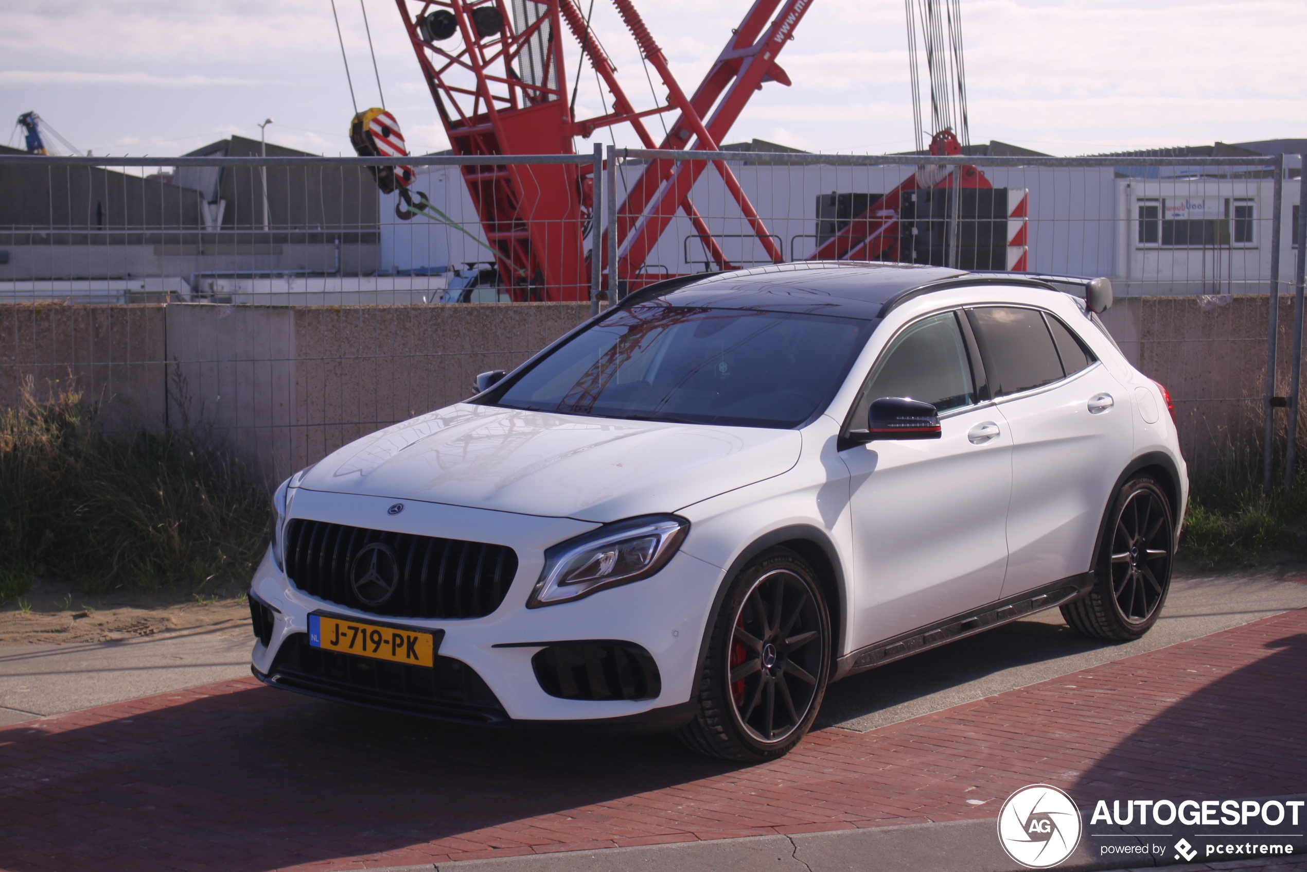 Mercedes-AMG GLA 45 X156 2017