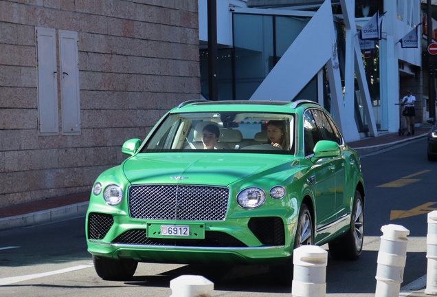 Bentley Bentayga V8 2021