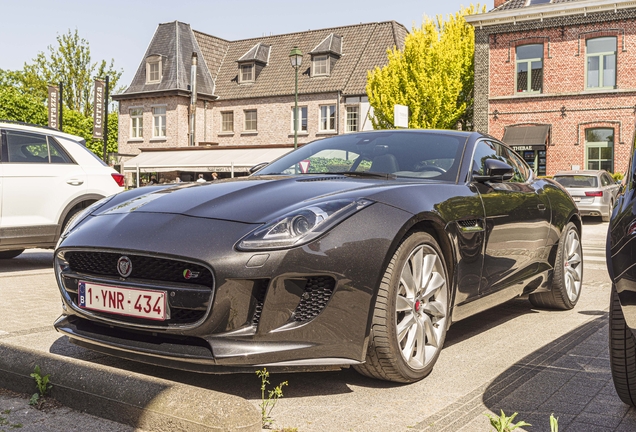 Jaguar F-TYPE S Coupé