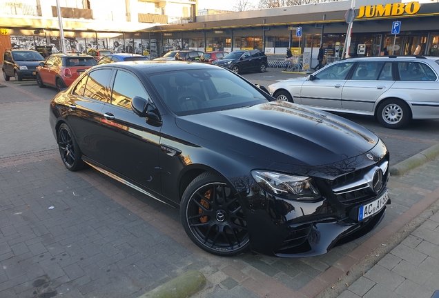 Mercedes-AMG E 63 S W213