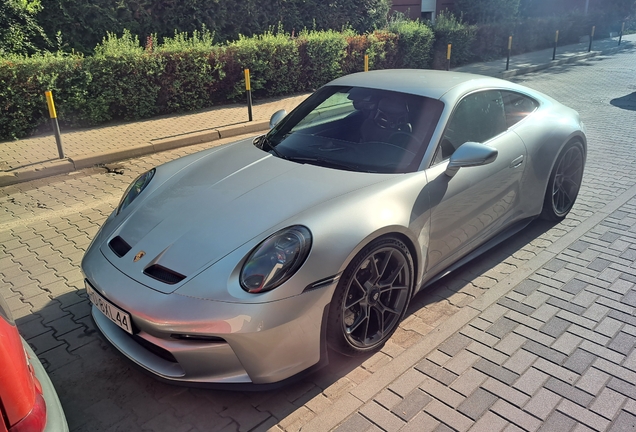 Porsche 992 GT3 Touring