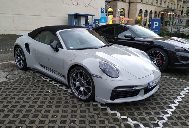 Porsche 992 Turbo S Cabriolet