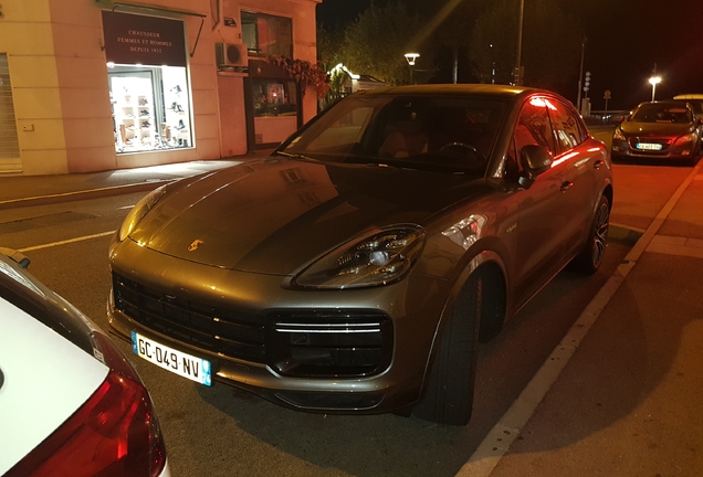 Porsche Cayenne Coupé Turbo S E-Hybrid