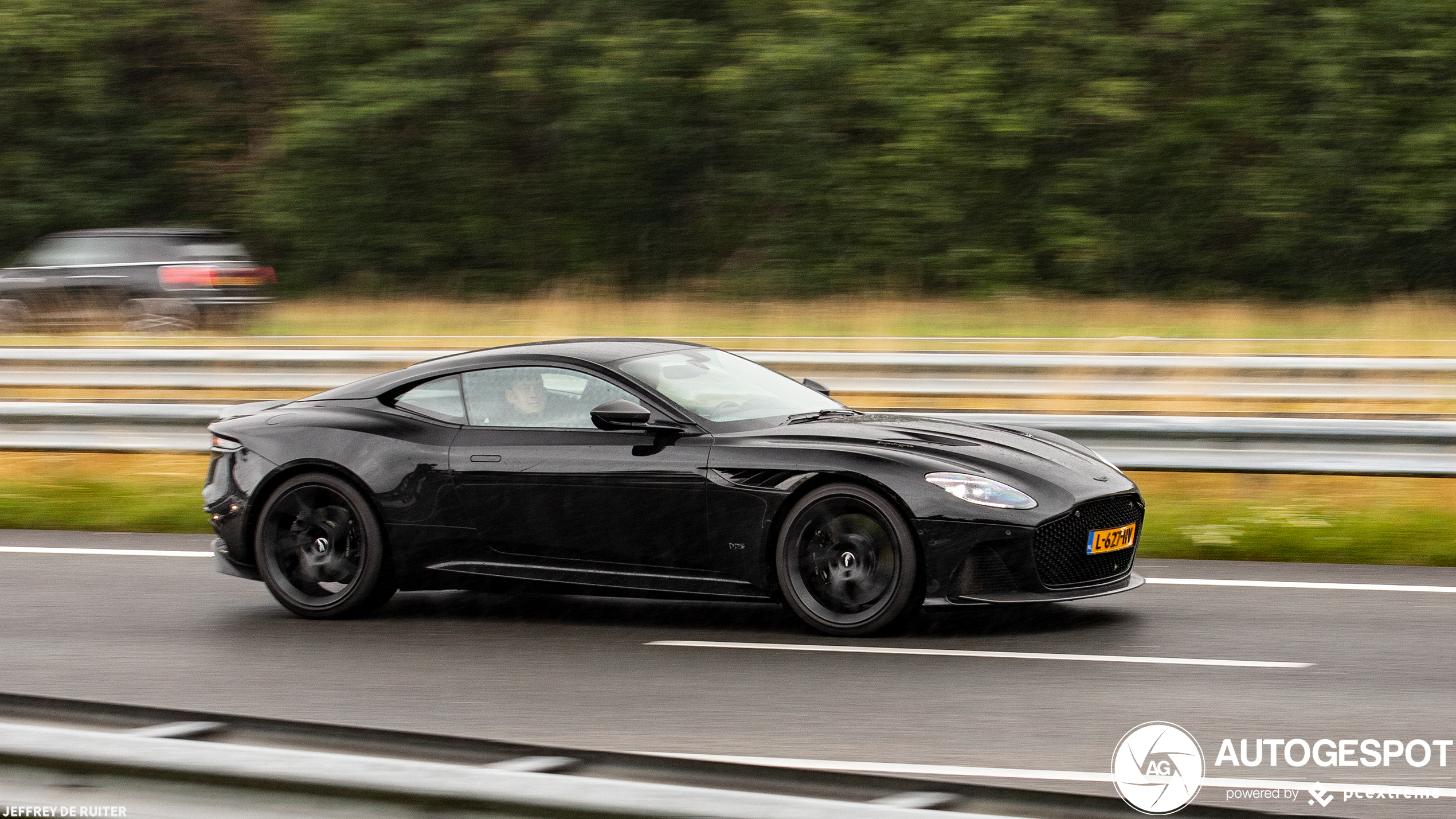 Aston Martin DBS Superleggera