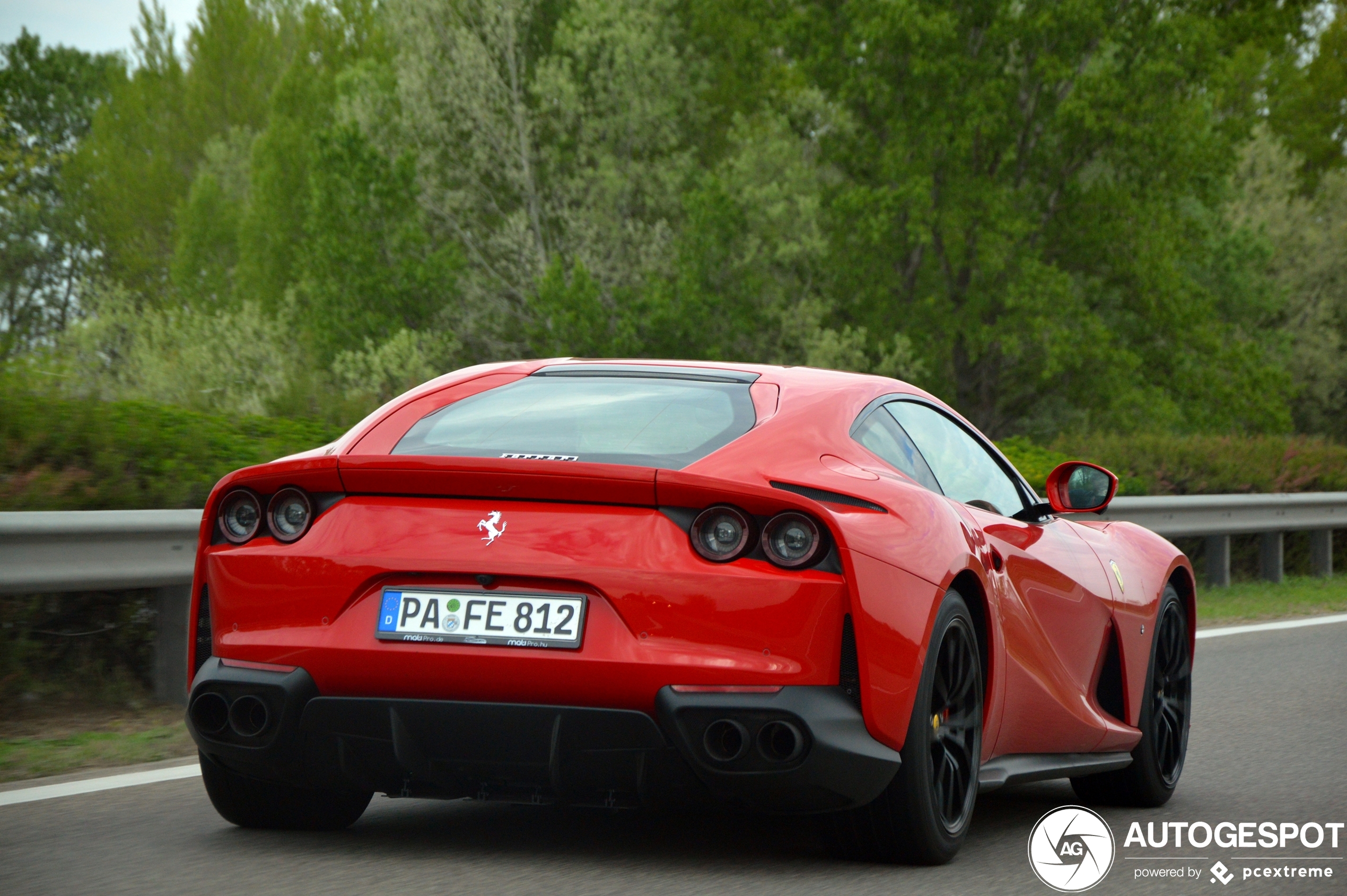 Ferrari 812 Superfast