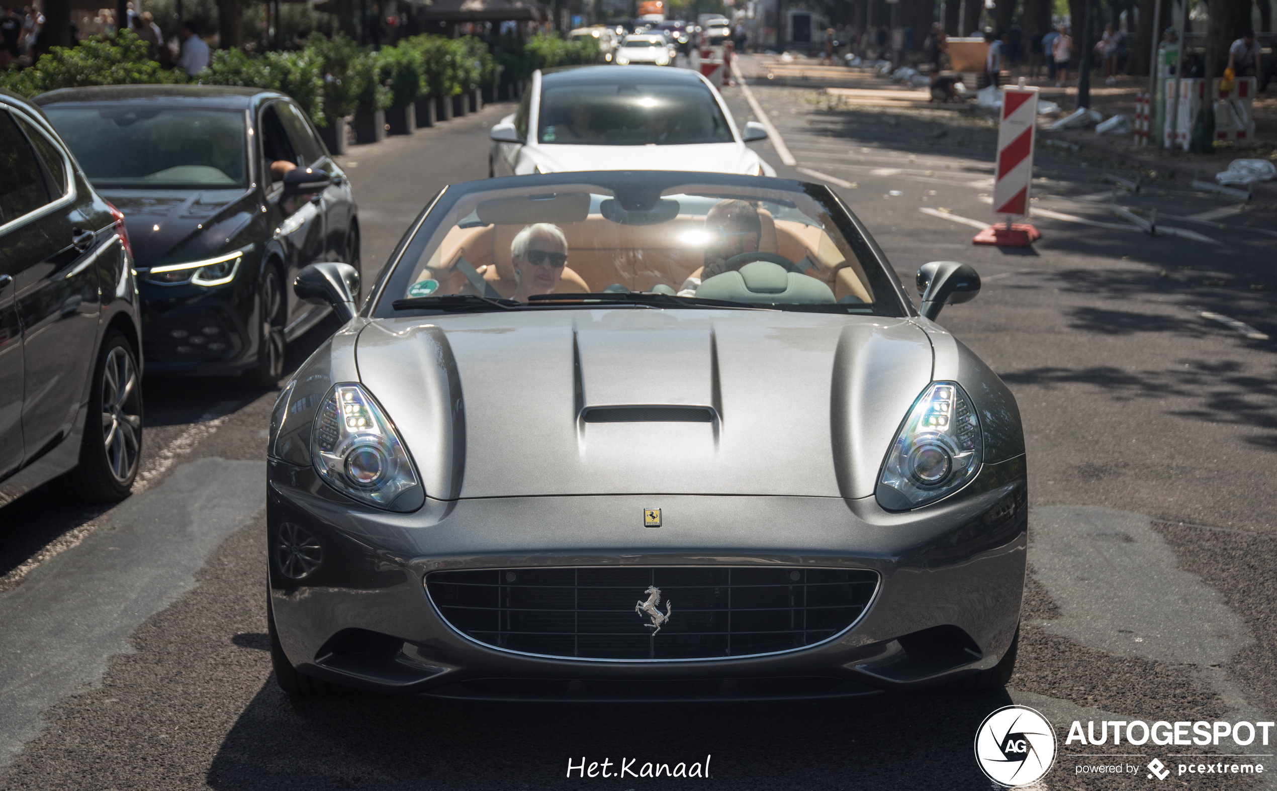 Ferrari California