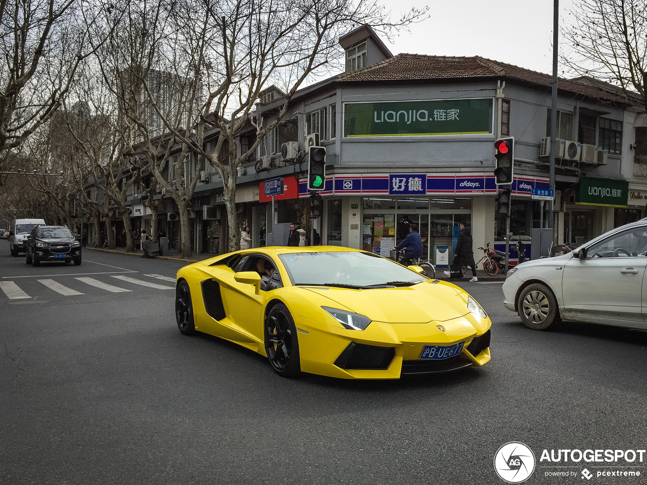 Lamborghini Aventador LP700-4