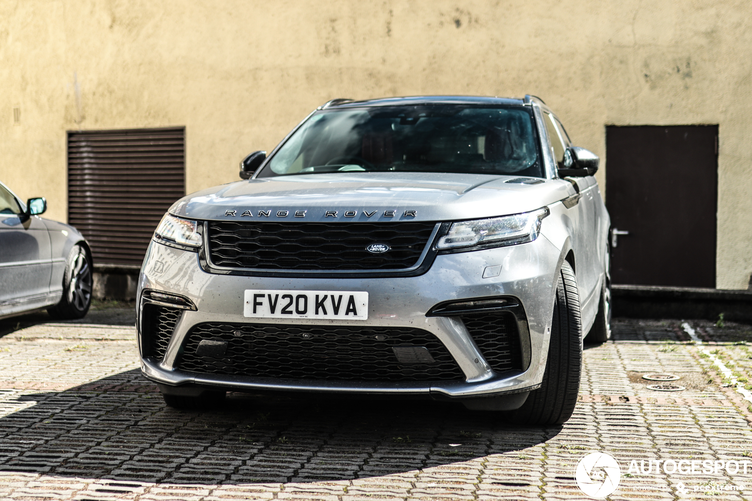 Land Rover Range Rover Velar SVAutobiography