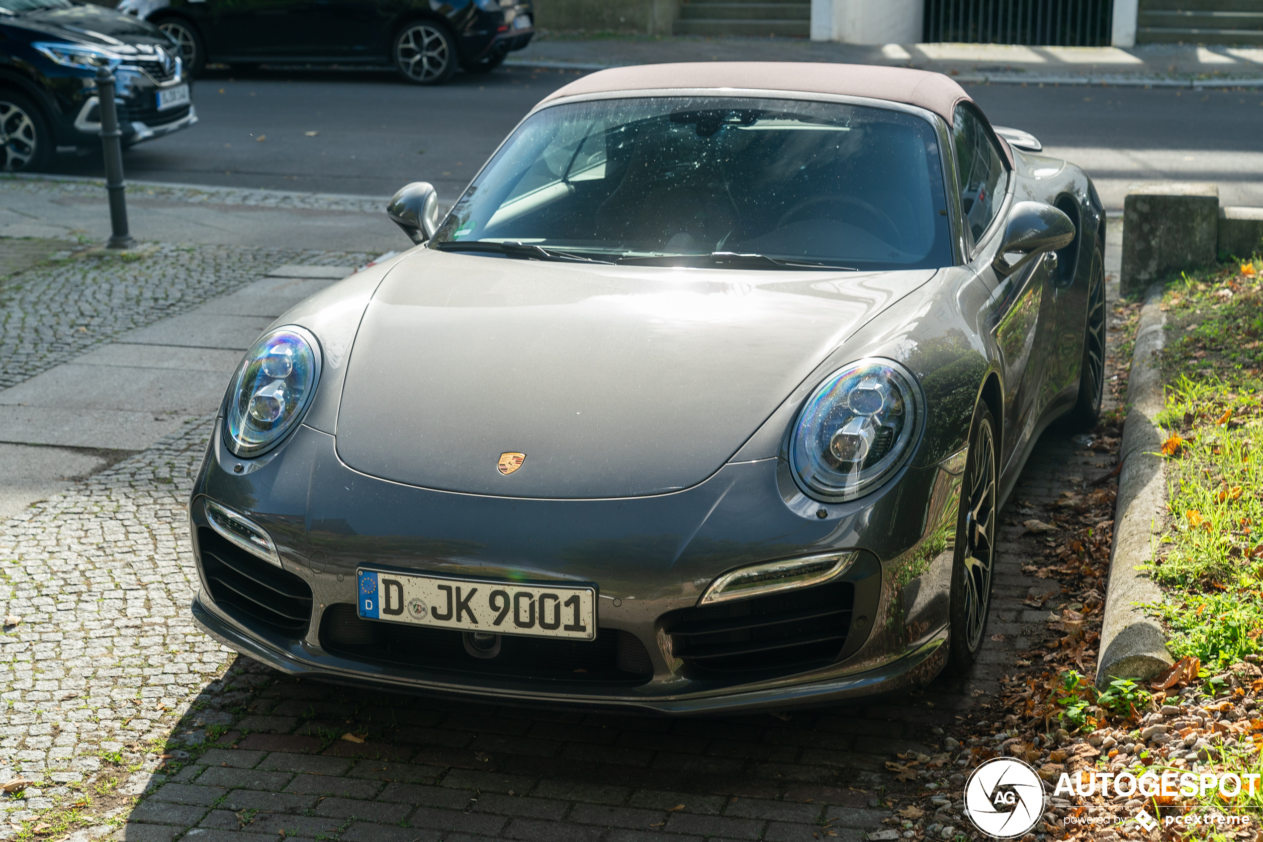 Porsche 991 Turbo S Cabriolet MkI