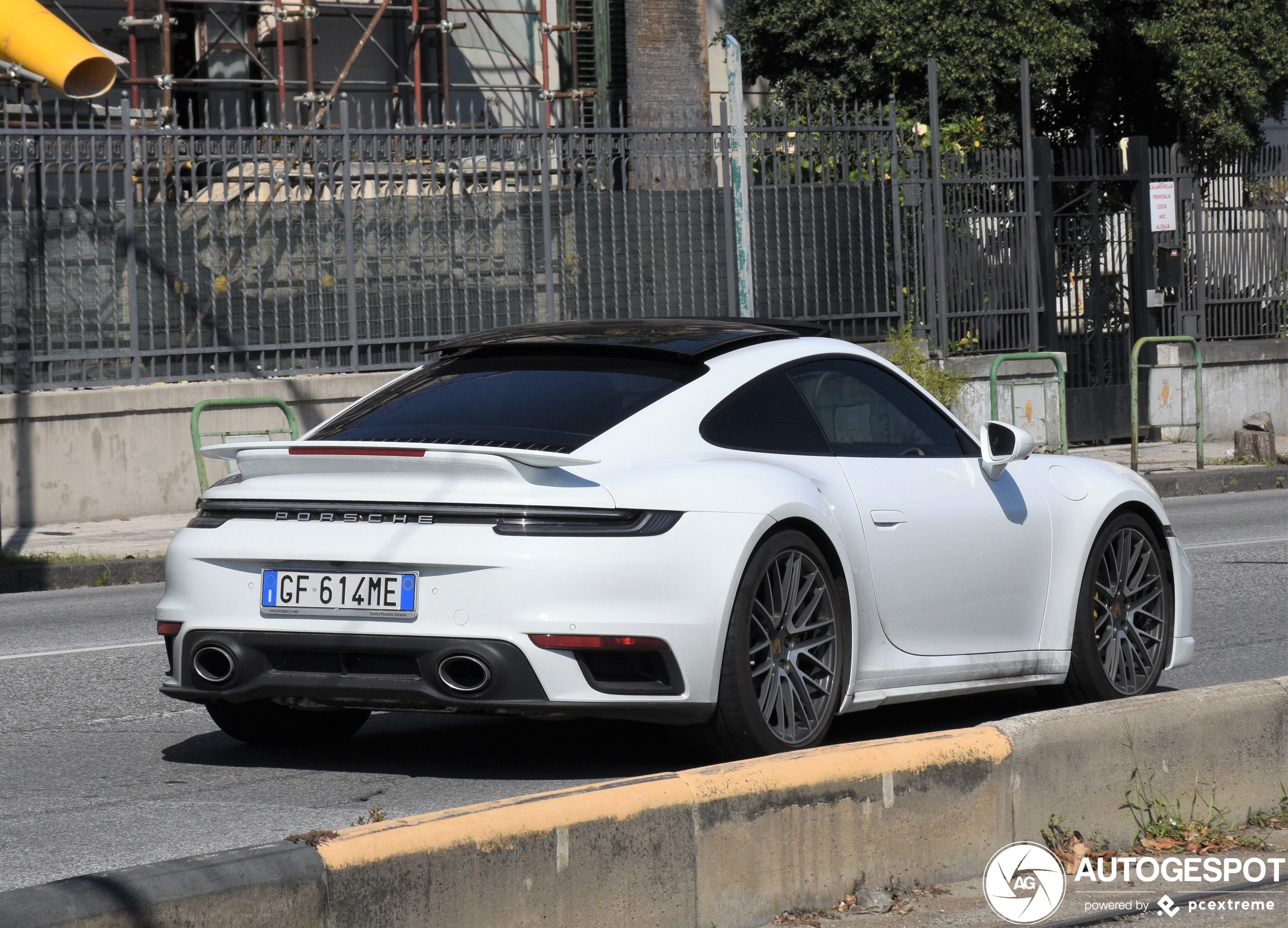 Porsche 992 Turbo S