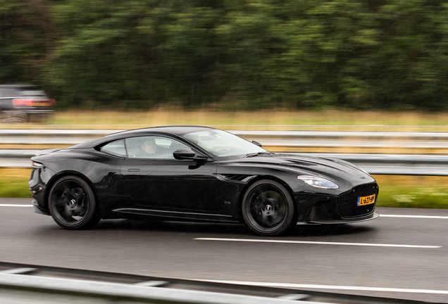 Aston Martin DBS Superleggera