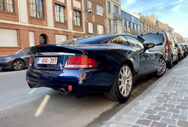 Aston Martin Vanquish S