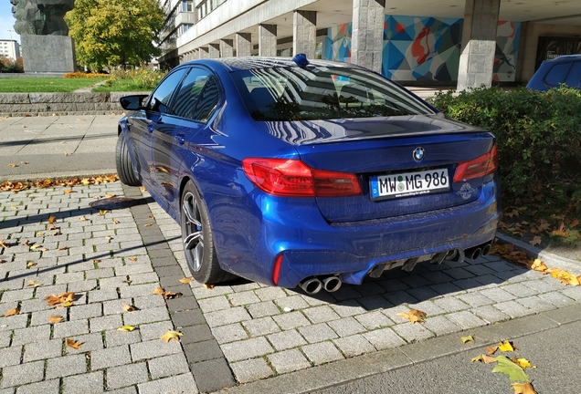 BMW M5 F90