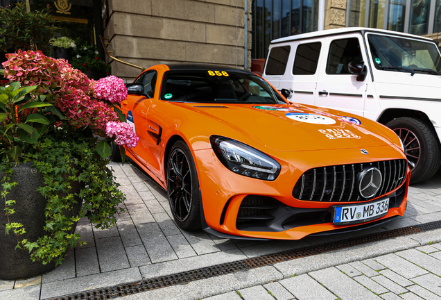 Mercedes-AMG GT R C190 2019