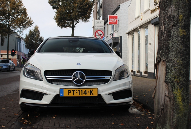 Mercedes-Benz A 45 AMG