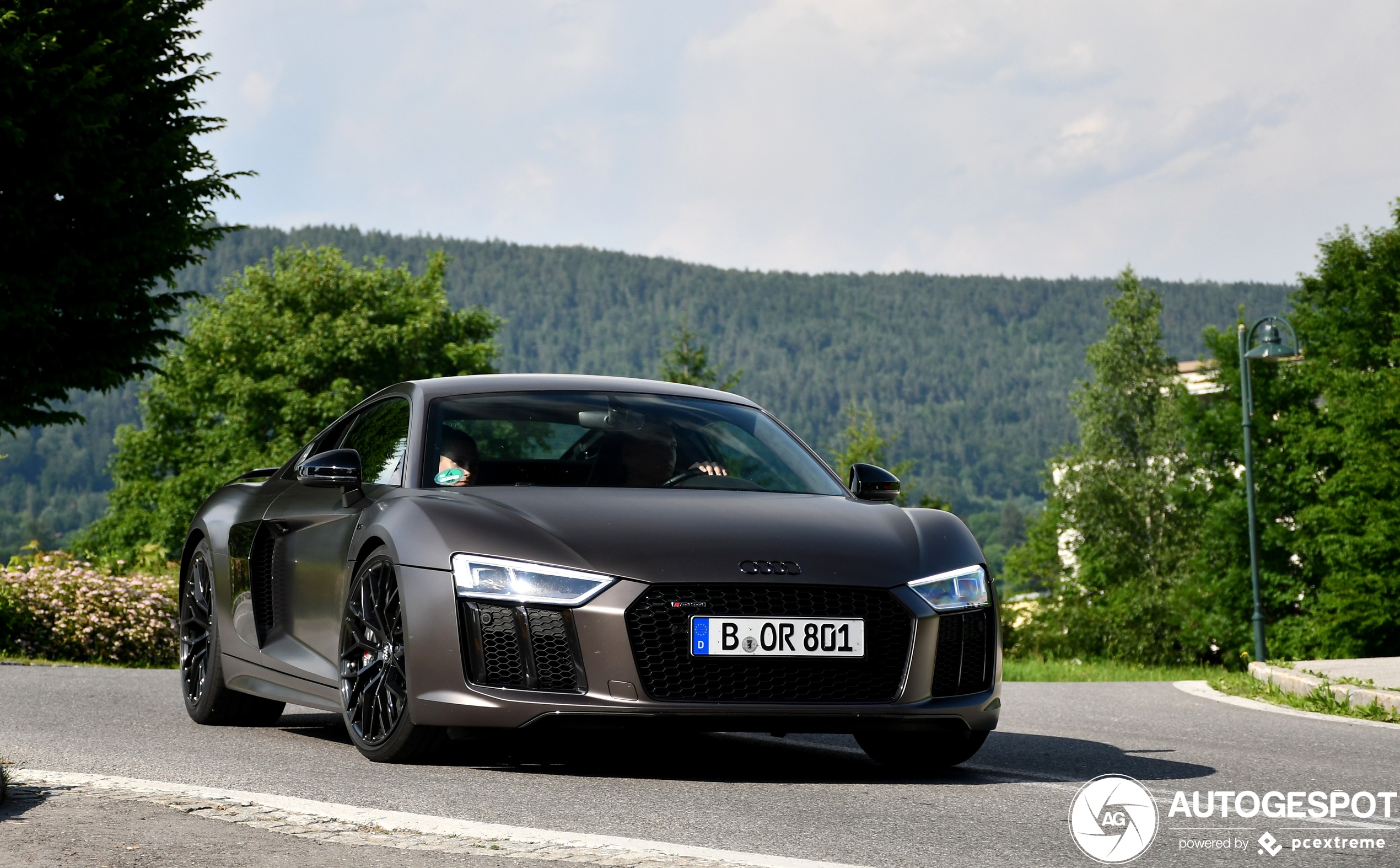 Audi R8 V10 Plus 2015