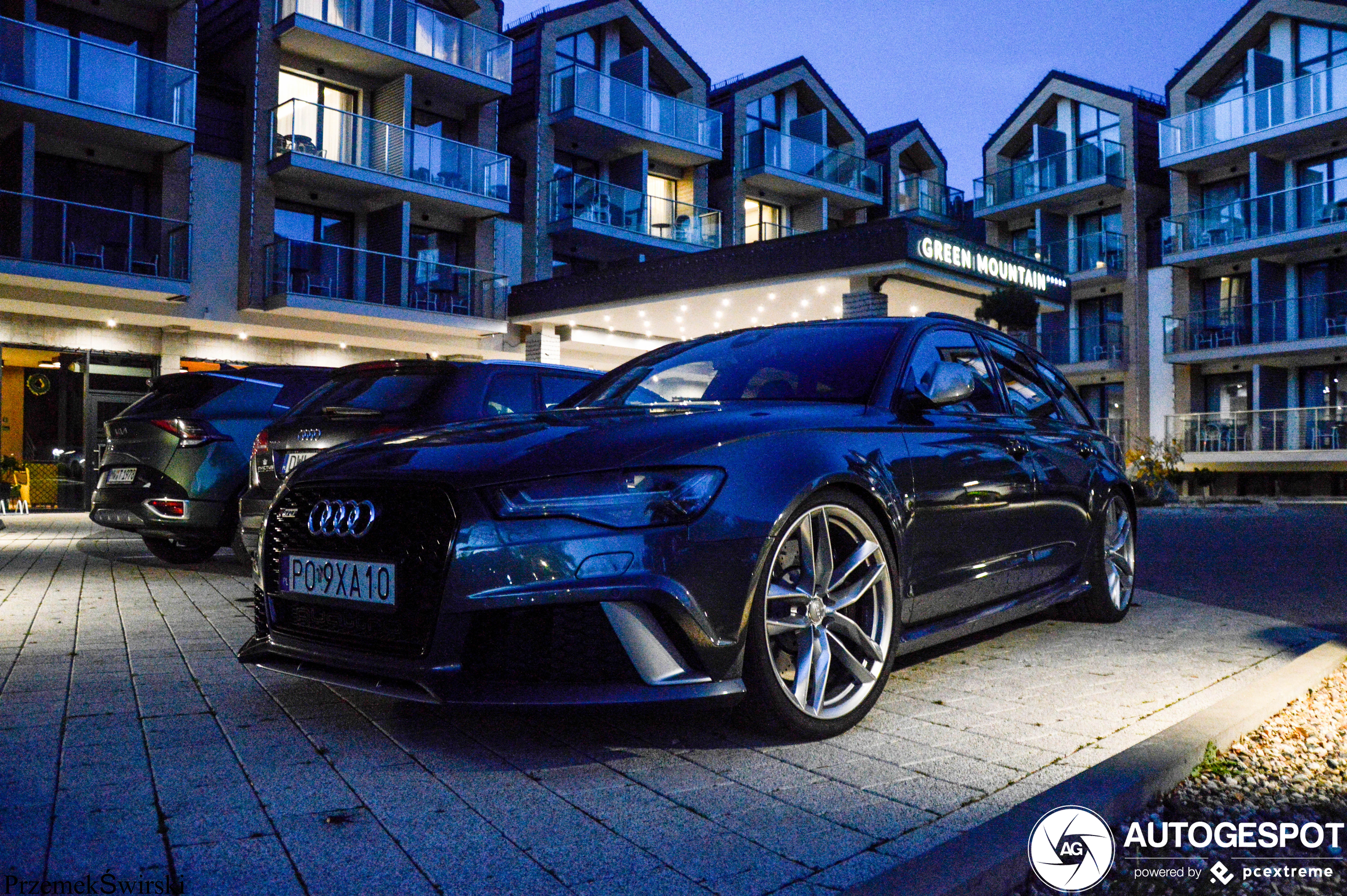 Audi RS6 Avant C7 2015