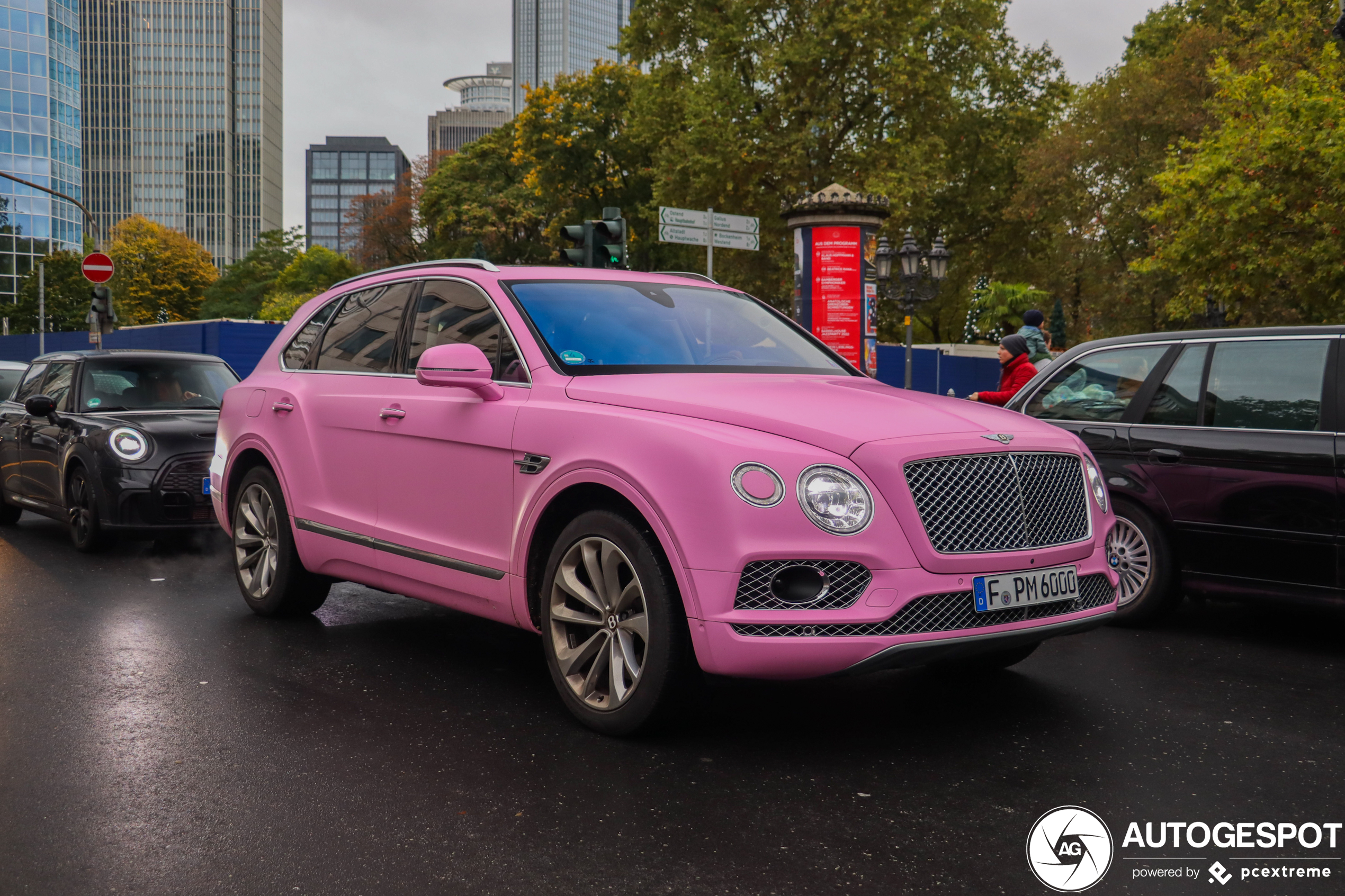 Bentley Bentayga Hybrid