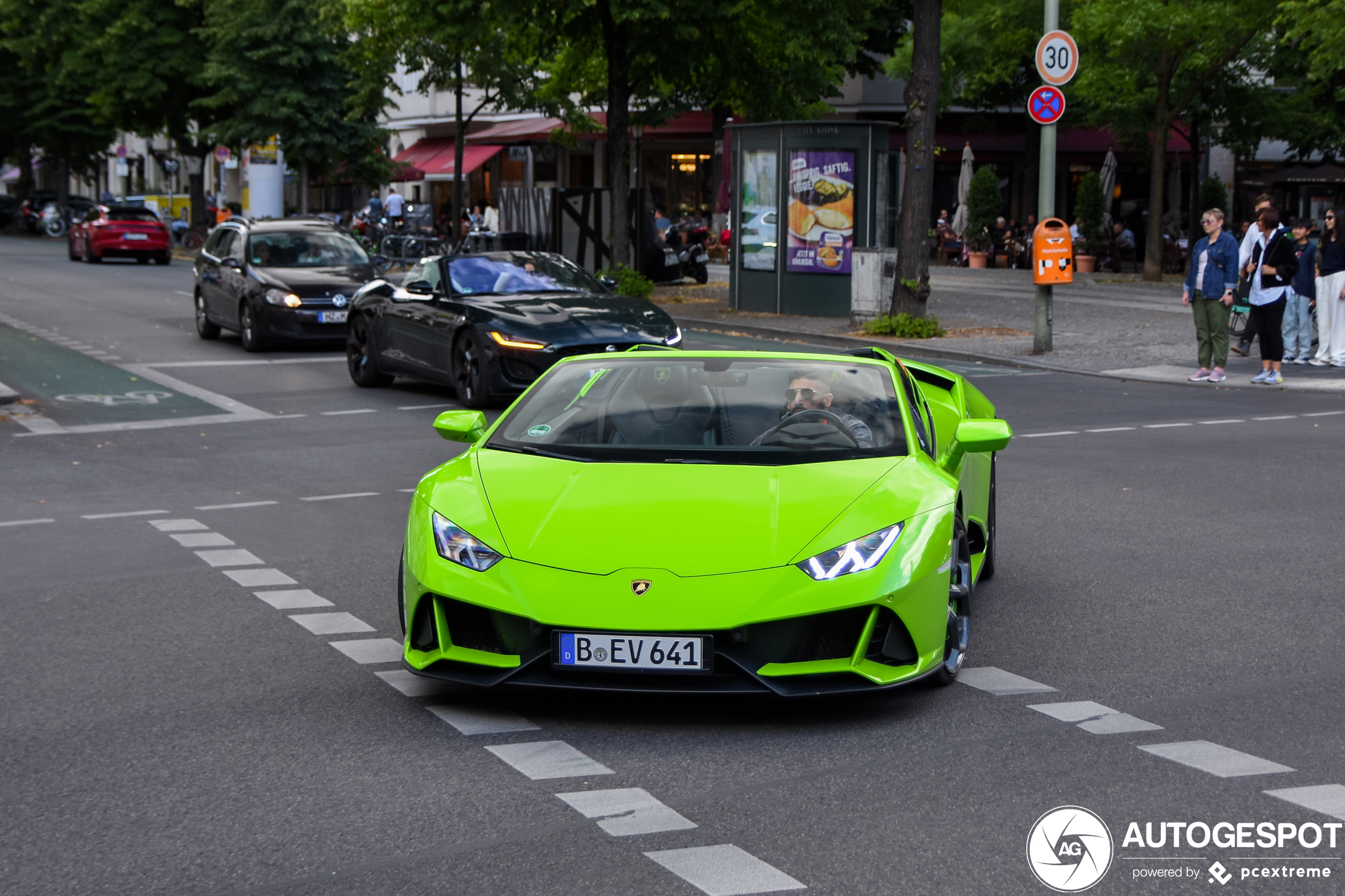 Lamborghini Huracán LP640-4 EVO Spyder