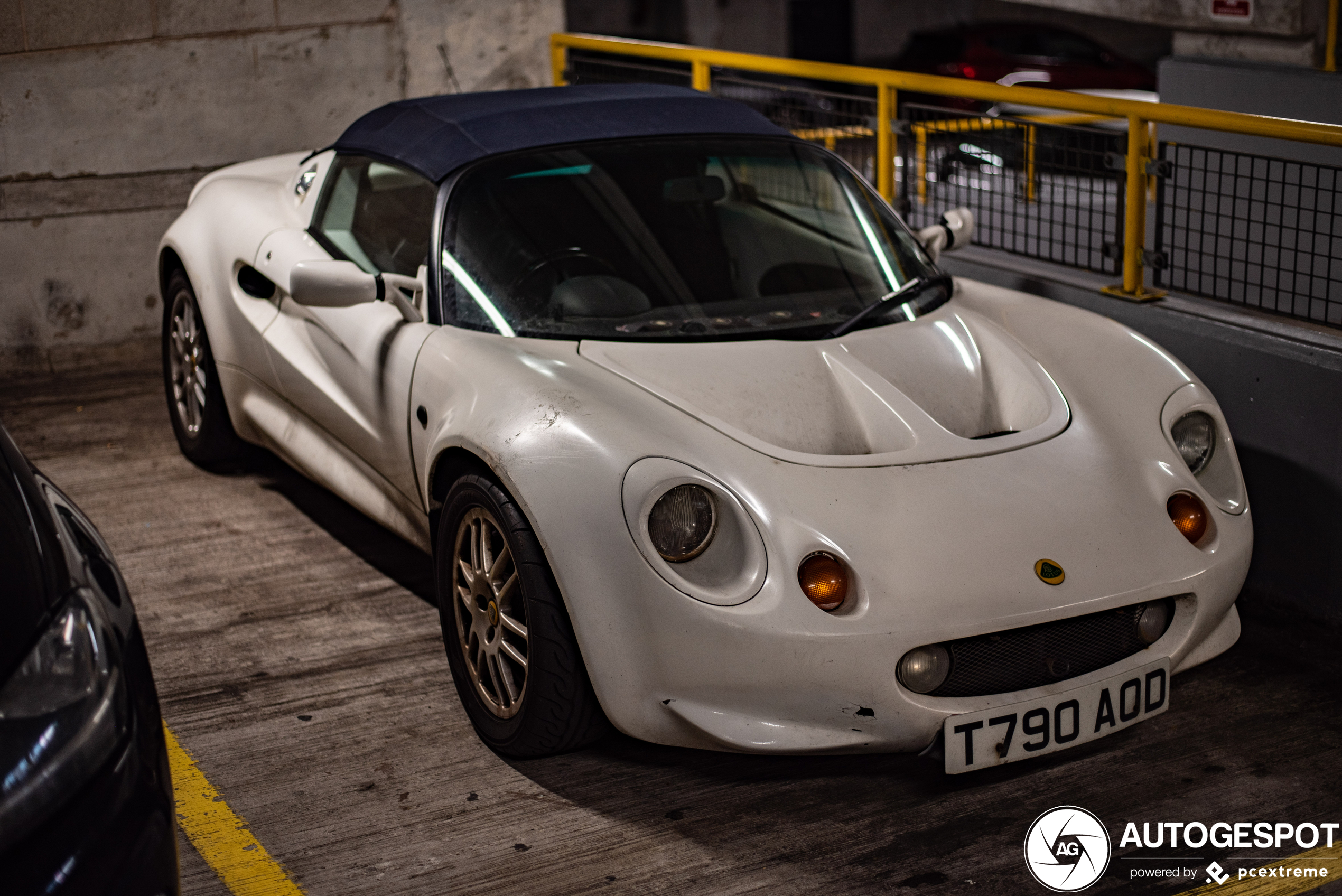 Lotus Elise S1