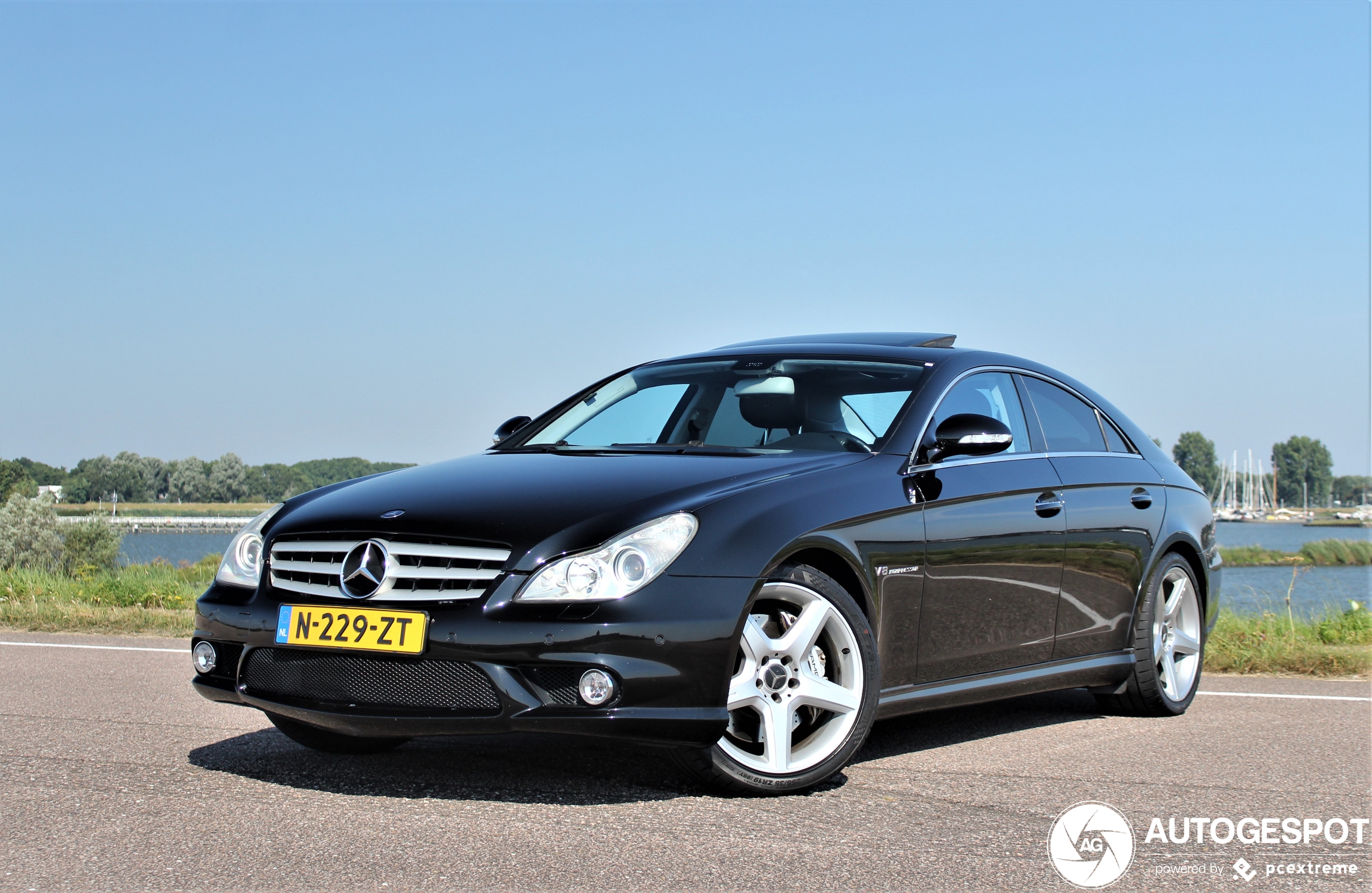 Mercedes-Benz CLS 55 AMG