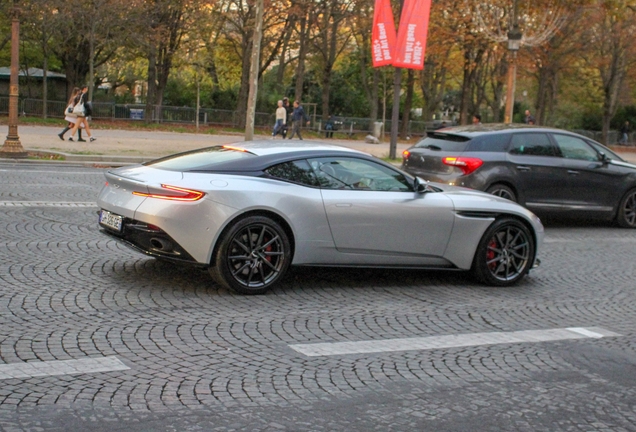 Aston Martin DB11 V8