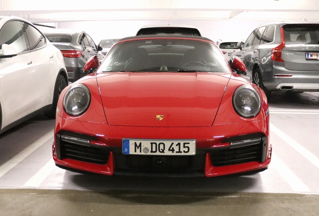 Porsche 992 Turbo Cabriolet