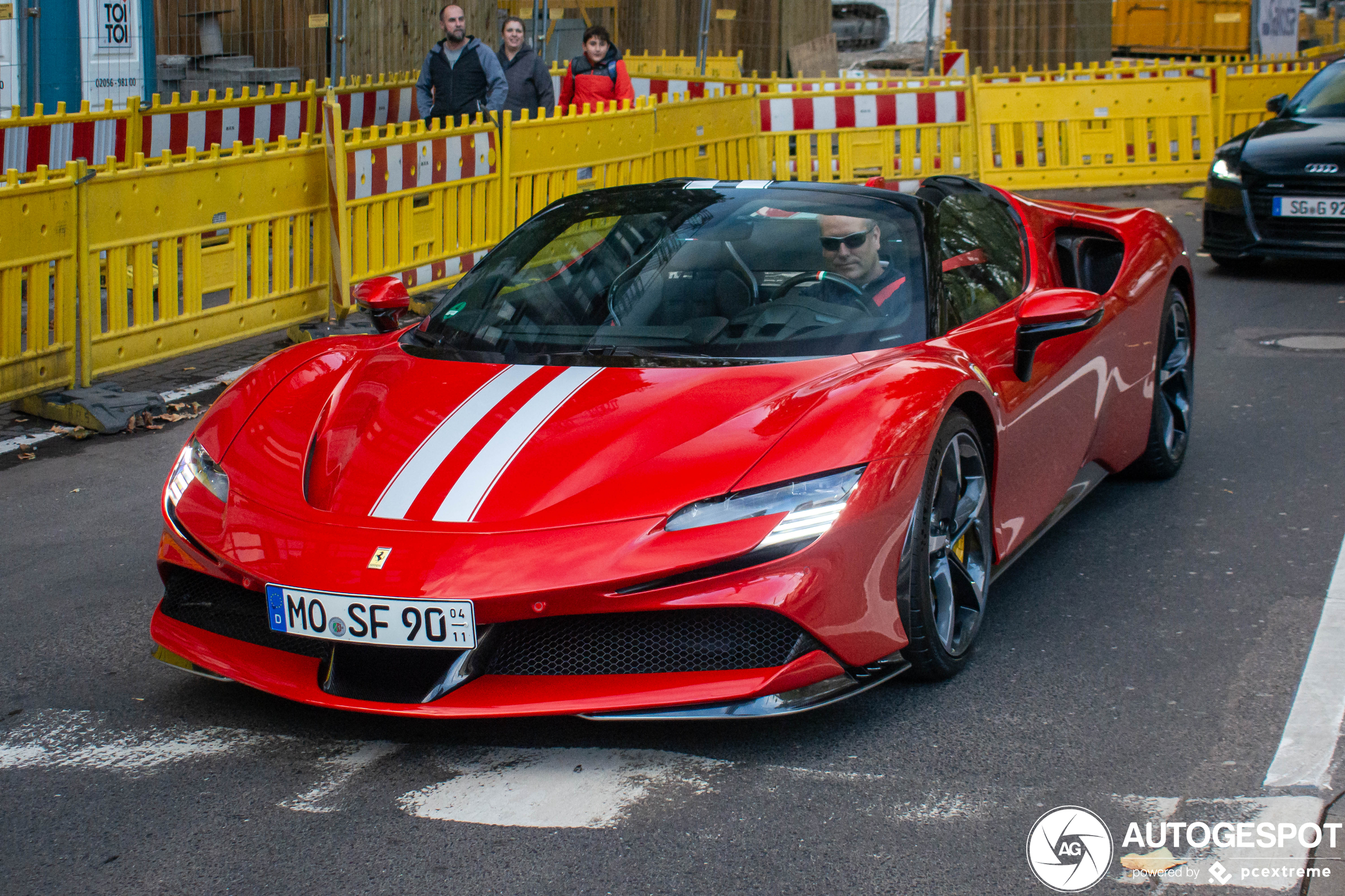 Ferrari SF90 Spider