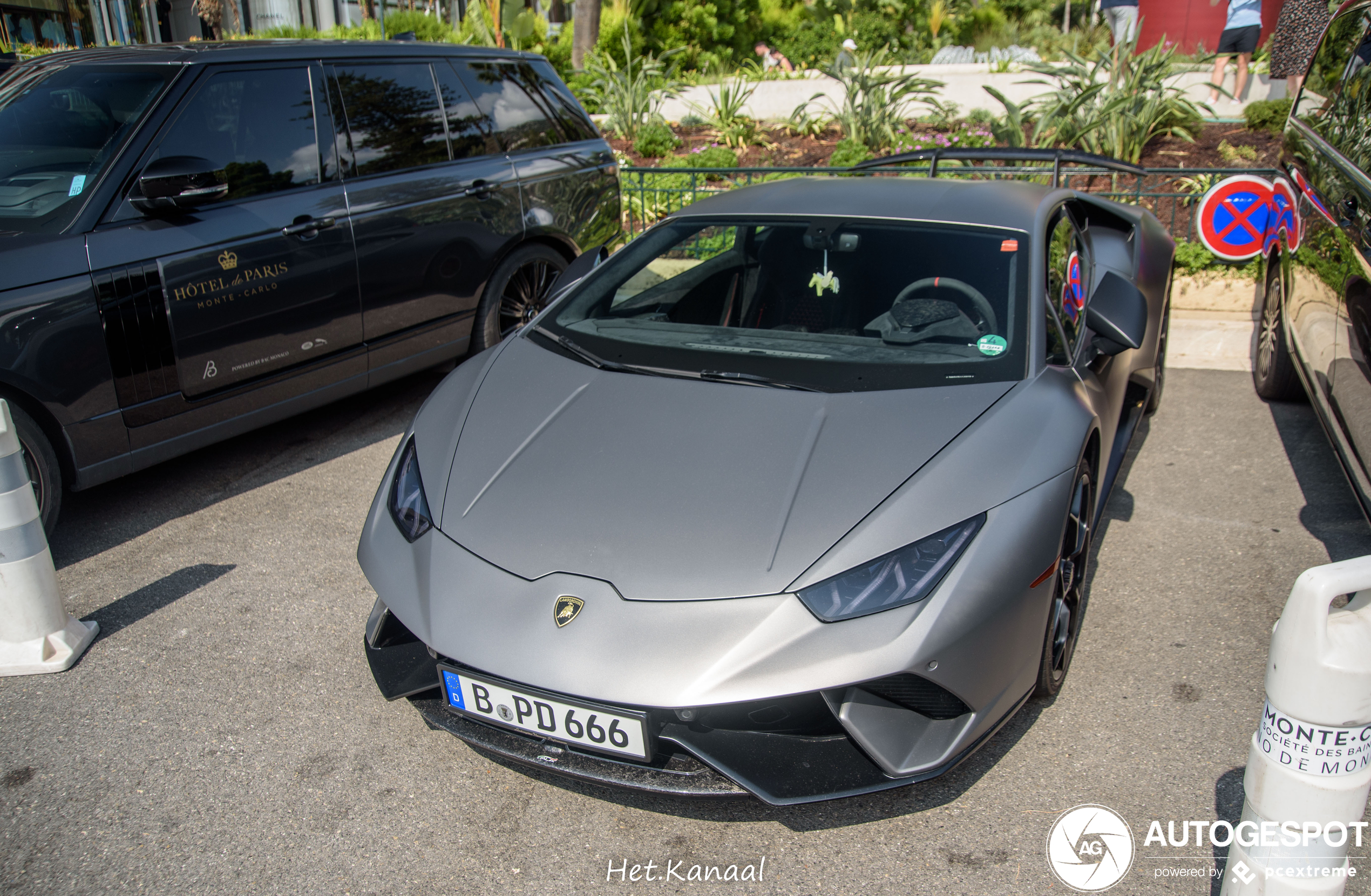 Lamborghini Huracán LP640-4 Performante