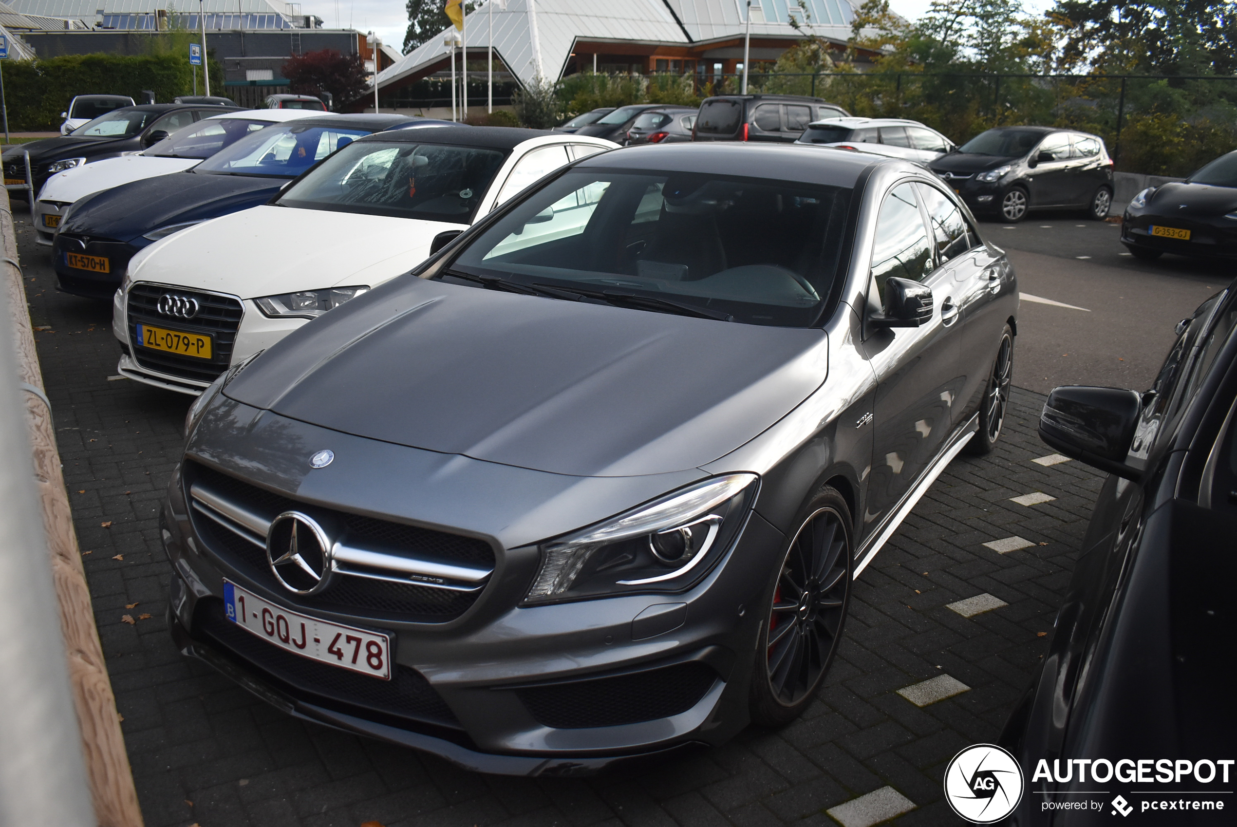 Mercedes-Benz CLA 45 AMG C117