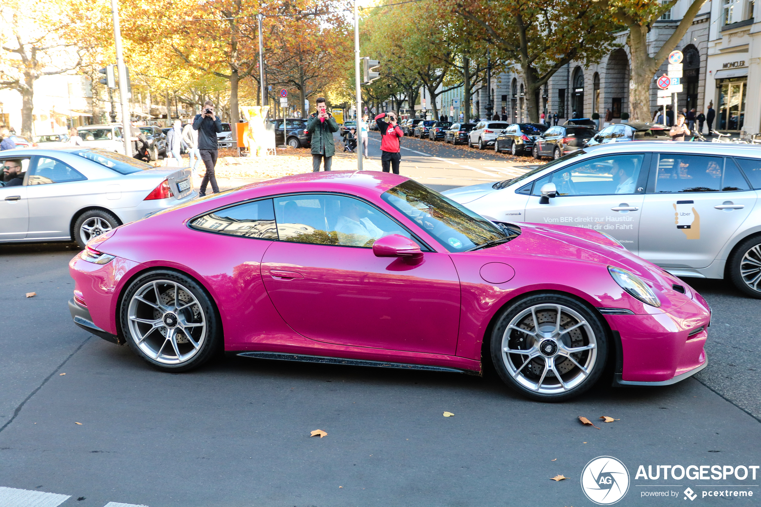 Porsche 992 GT3 Touring