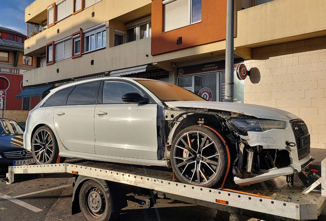 Audi RS6 Avant C7 2015