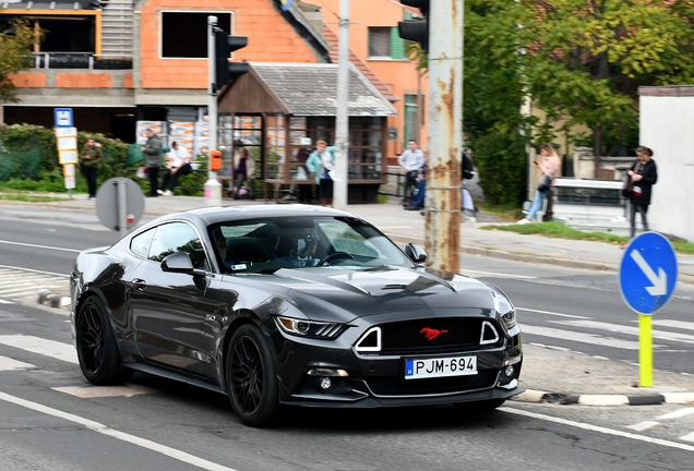 Ford Mustang GT 2015