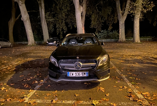 Mercedes-AMG GLA 45 X156