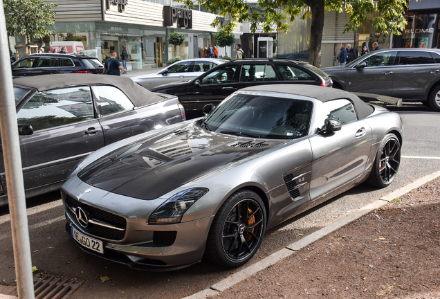 Mercedes-Benz SLS AMG GT Roadster Final Edition