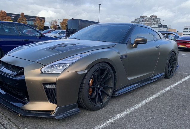 Nissan GT-R Litchfield LM660