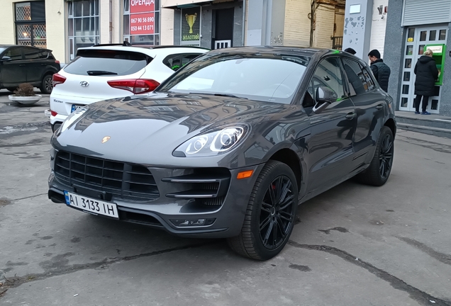 Porsche 95B Macan Turbo