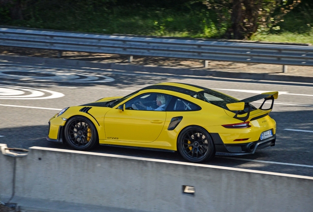 Porsche 991 GT2 RS Weissach Package