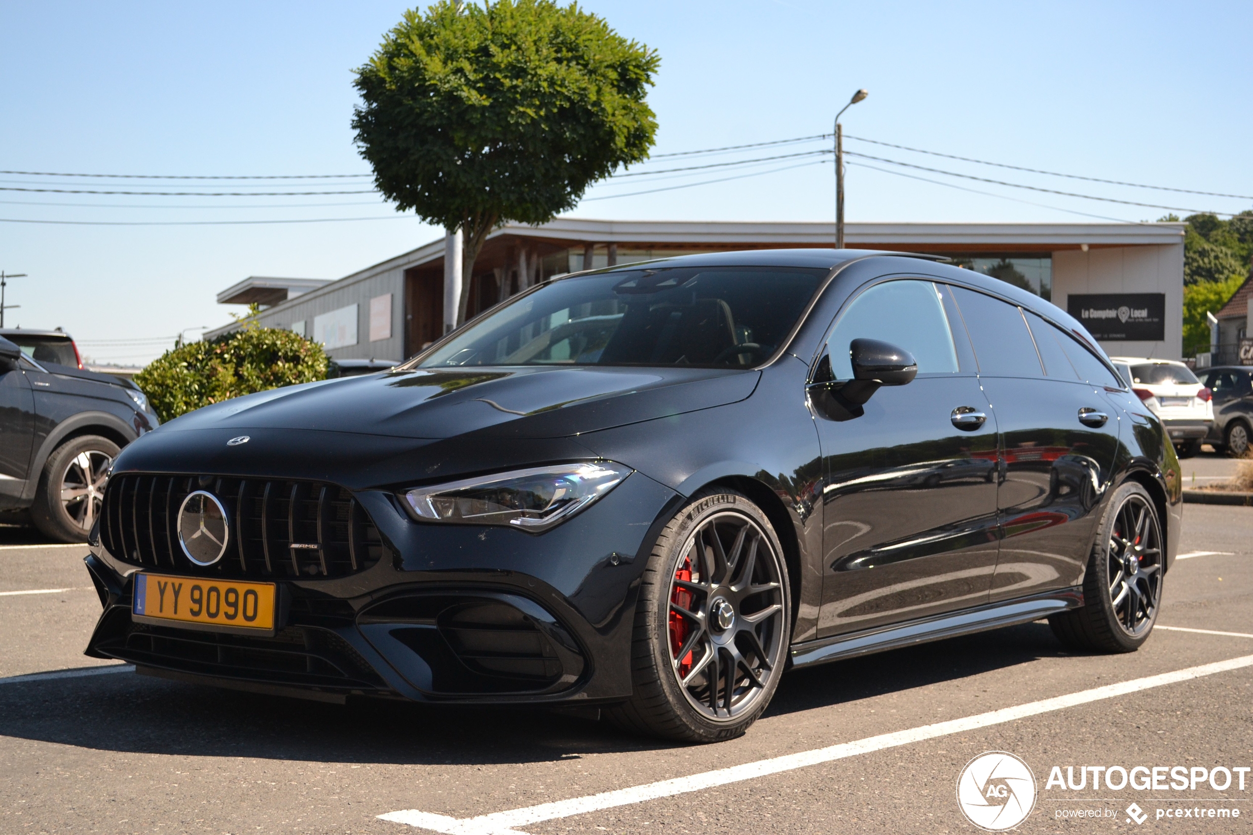 Mercedes-AMG CLA 45 S Shooting Brake X118