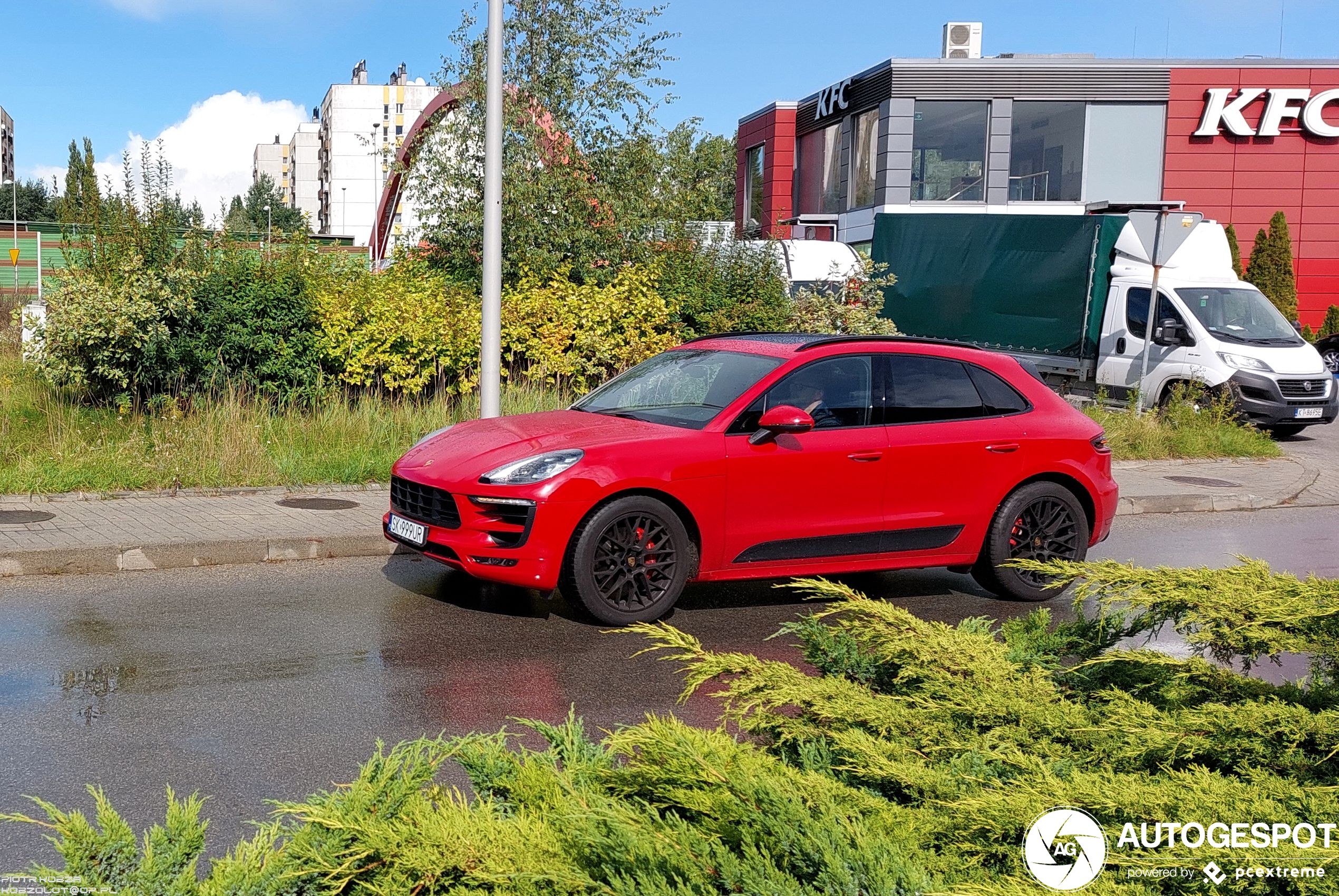 Porsche 95B Macan GTS