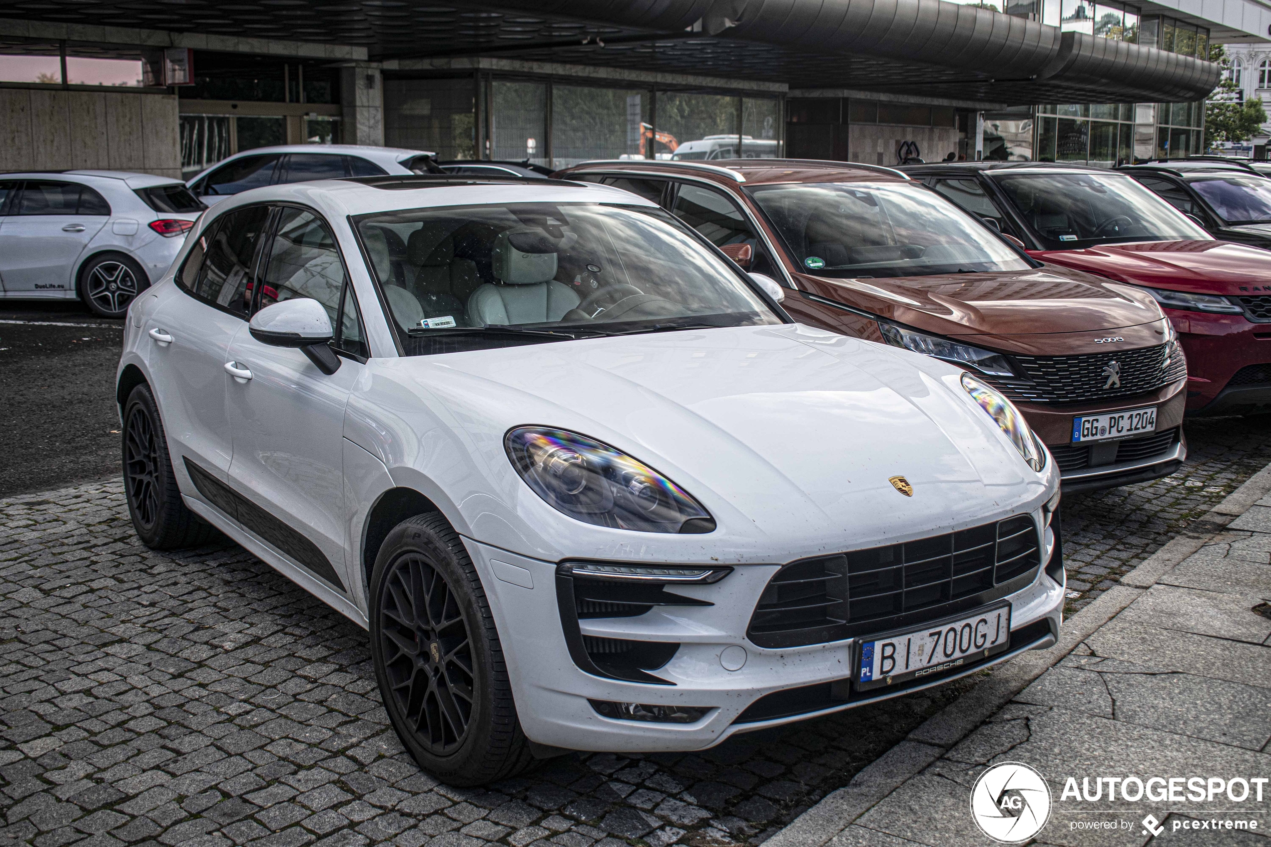 Porsche 95B Macan GTS