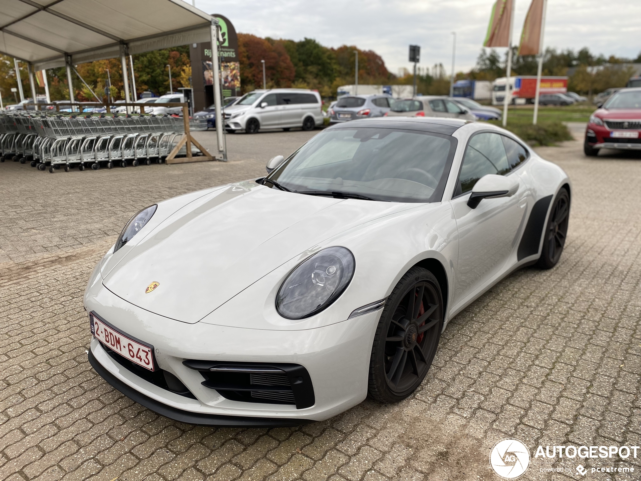 Porsche 992 Carrera GTS