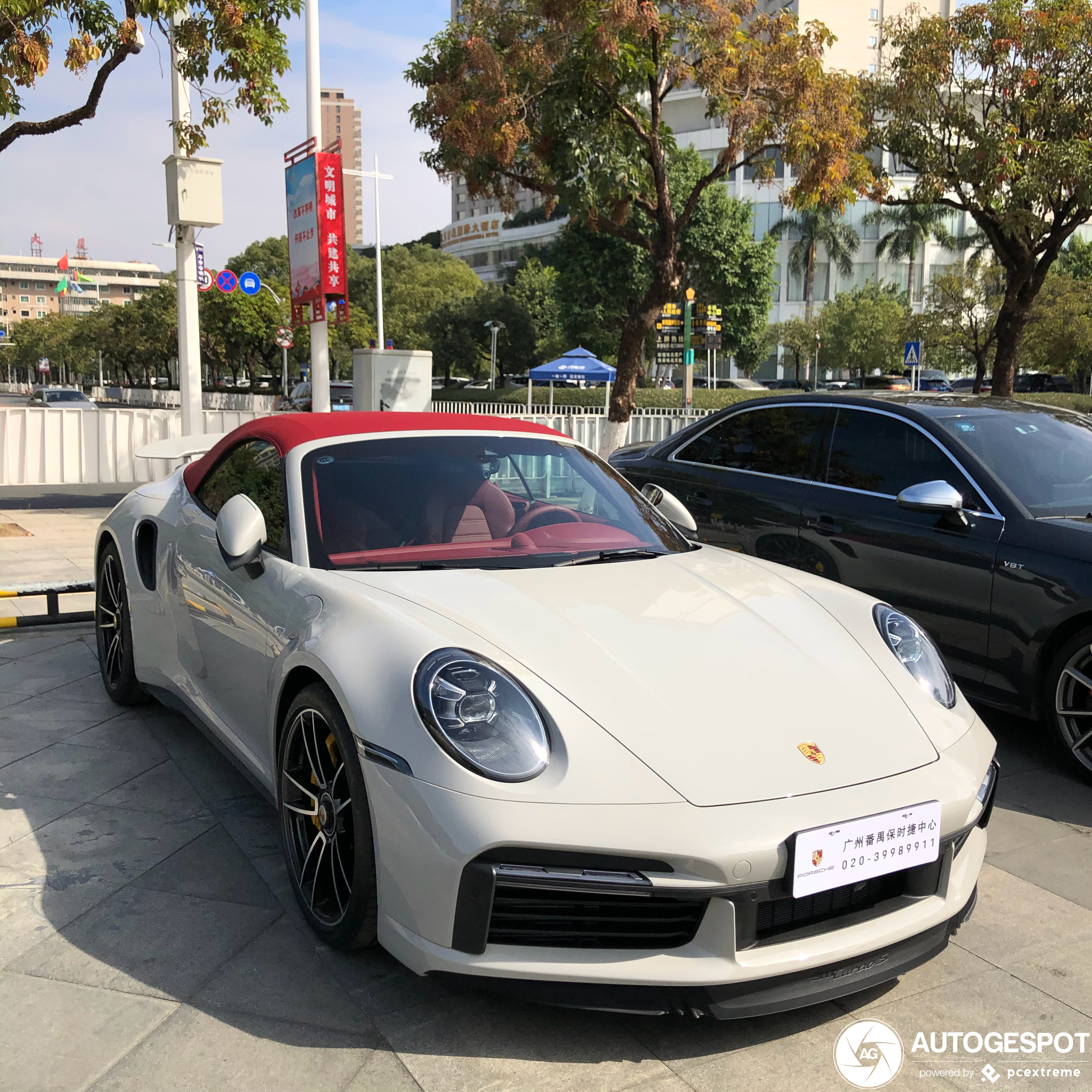 Porsche 992 Turbo S Cabriolet