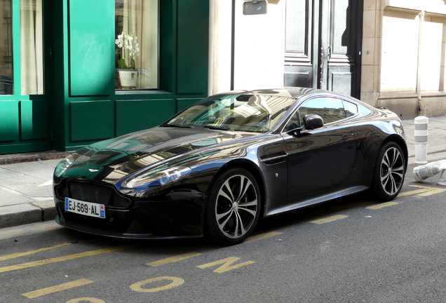 Aston Martin V12 Vantage S